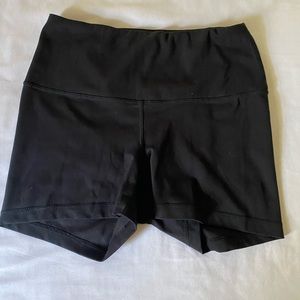 Yogalicious Lux black high waisted shorts